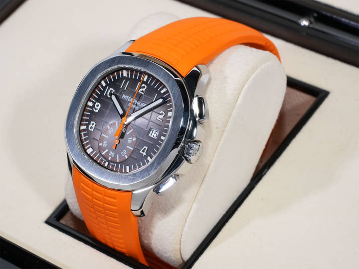 パテックフィリップ アクアノート クロノグラフ Ref.5968A-001 ステンレススチール ブラック文字盤 中古 x9pdru25