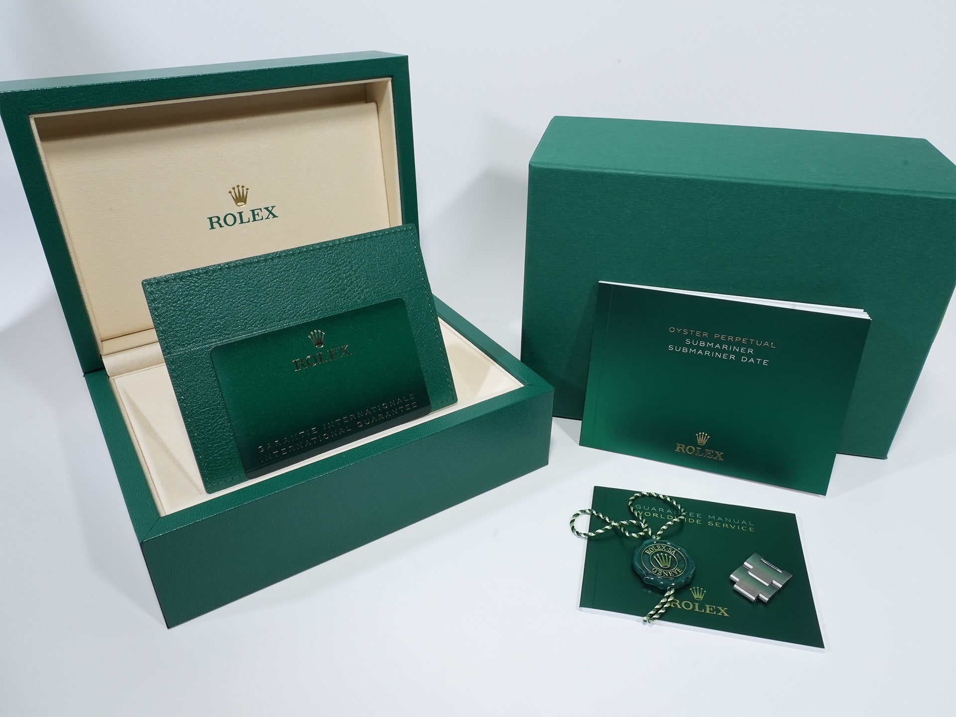 Rolex Submariner Date Ref. 126610LN Stainless Steel Black Dial Unused fix6oi3c