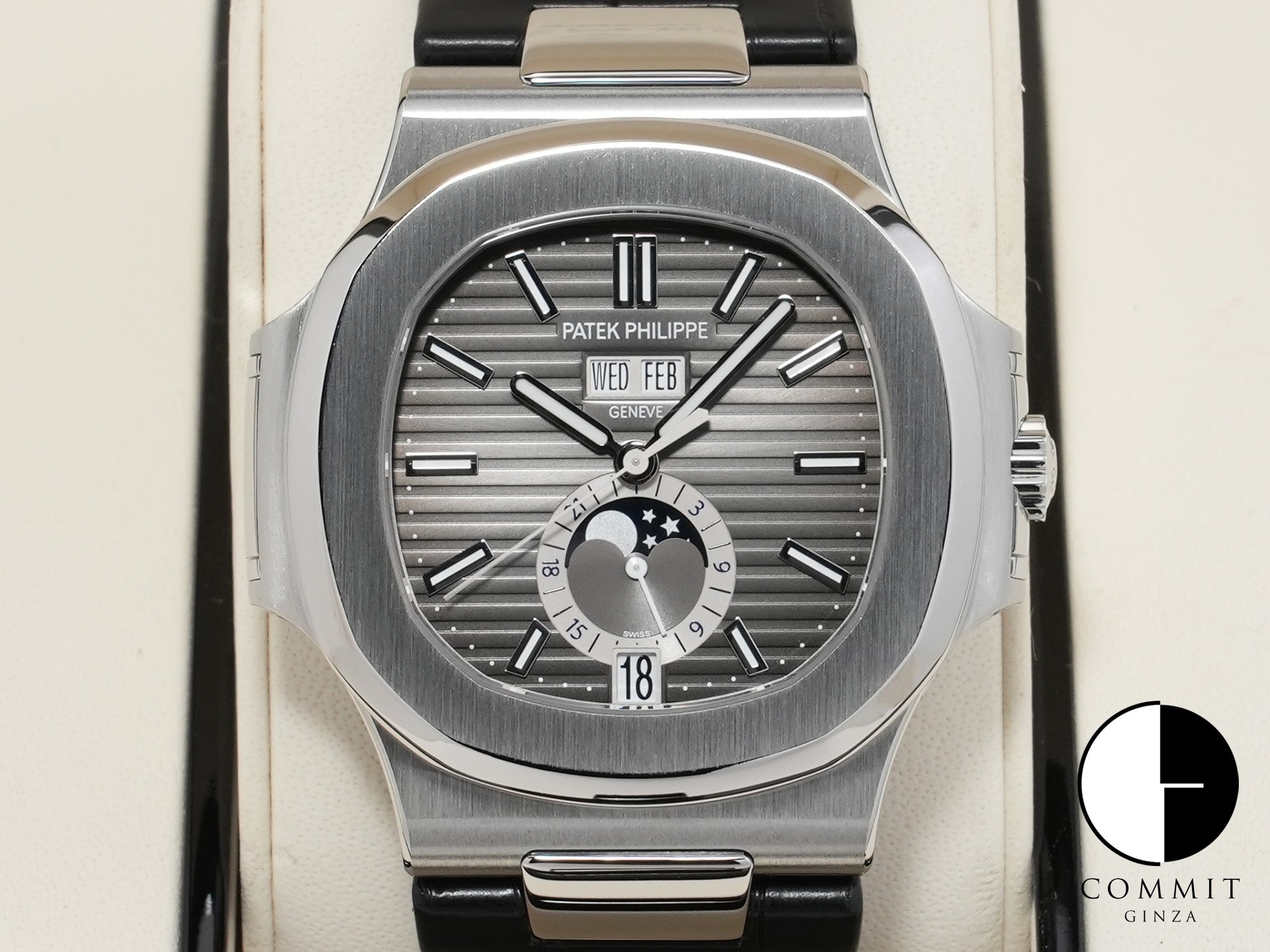 パテックフィリップ ノーチラス アニュアルカレンダー ムーンフェイズ Ref.5726A-001 ステンレススチール ブラック文字盤 美品 75ga46qo