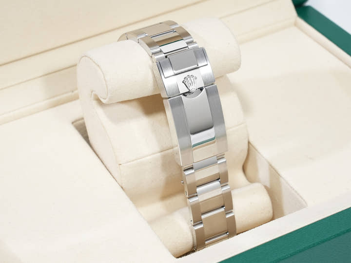 Rolex Daytona Ref. 126500LN Stainless Steel White Dial Unused yd98sht7