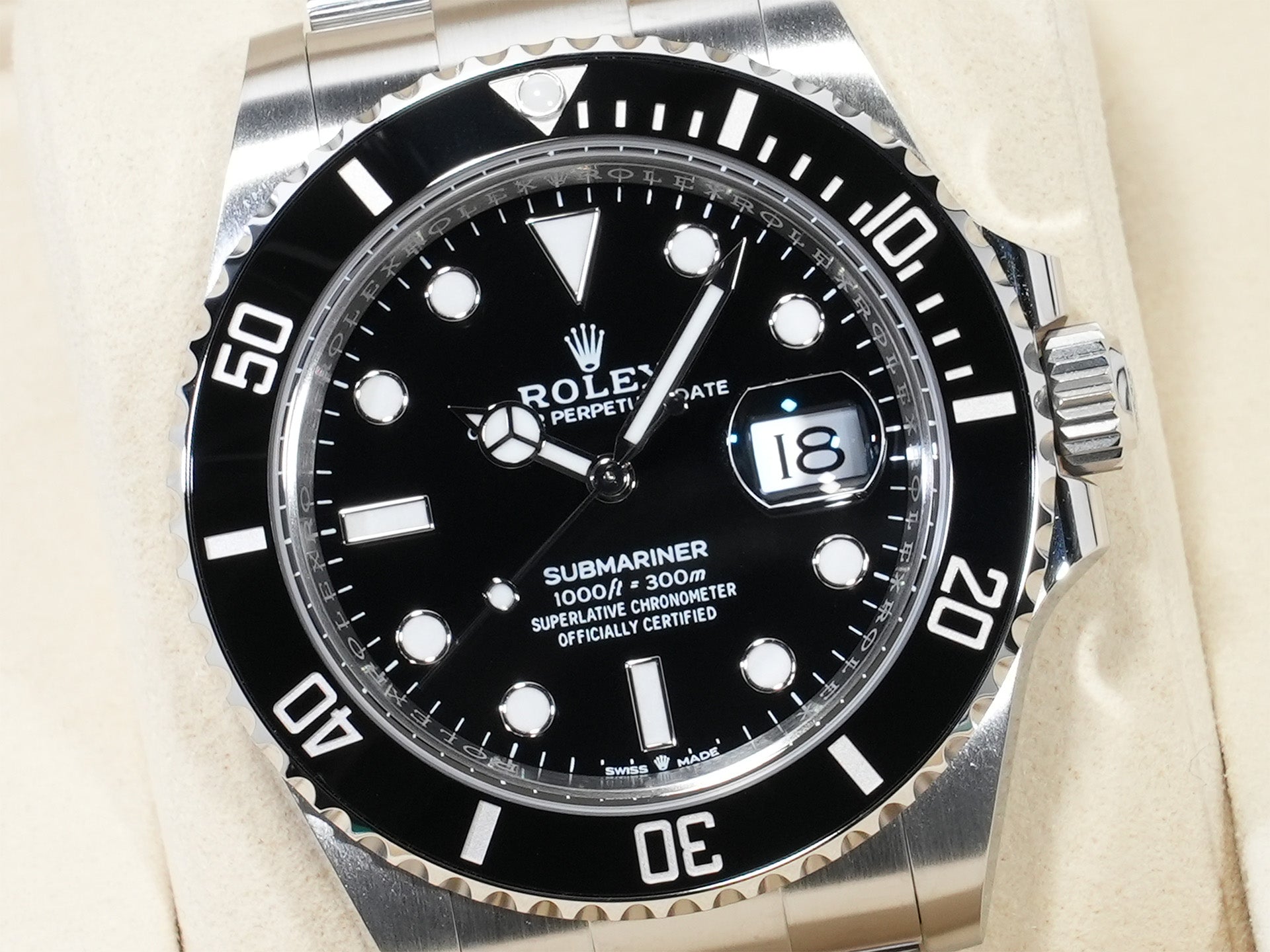 ロレックス サブマリーナー デイト Ref.126610LN ステンレススチール ブラック文字盤 未使用 zubs7pgg