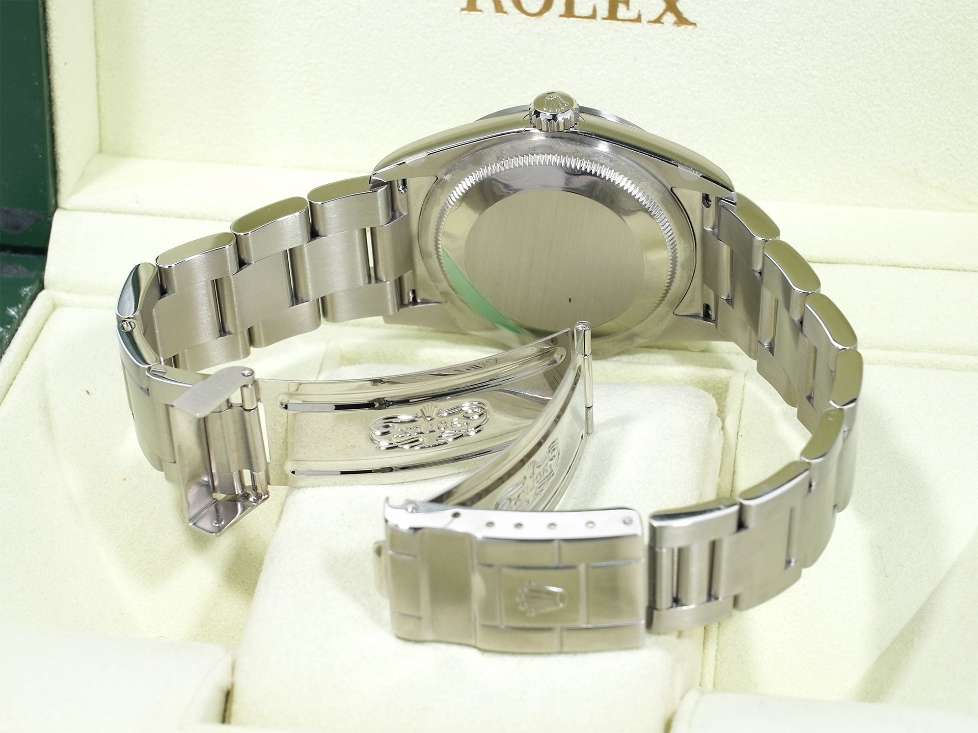 Rolex Explorer I Ref. 114270 Stainless Steel Black Dial Oyster Bracelet Unused qmu3g9ea
