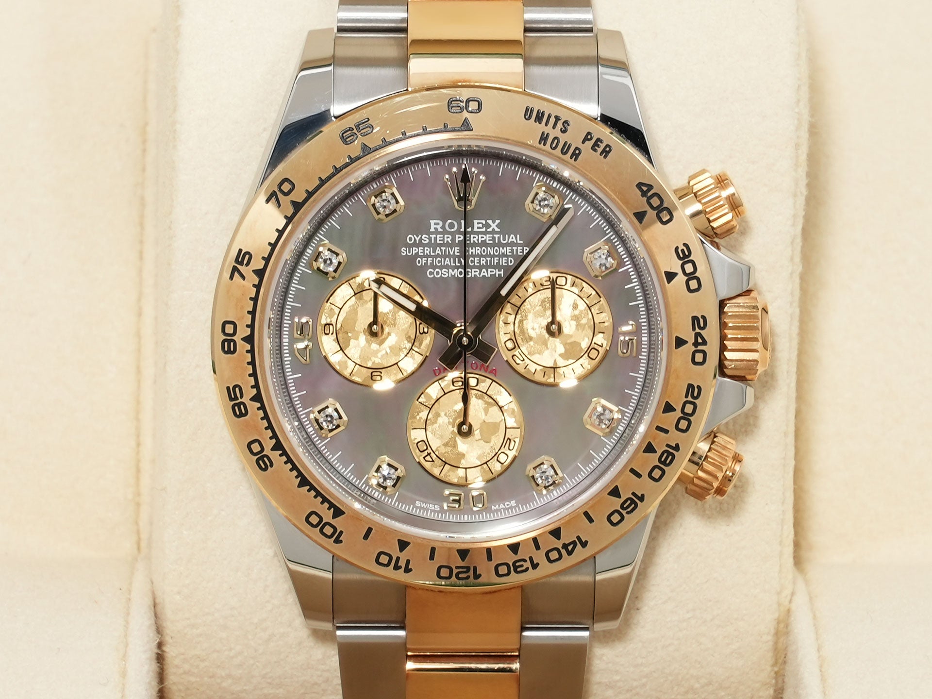 Pre-owned Rolex Daytona Ref. 116503NG Stainless Steel/Yellow Gold with Black Shell Dial (hvxa96pa)