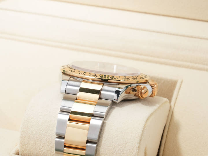 Pre-owned Rolex Daytona Ref. 116503NG Stainless Steel/Yellow Gold with Black Shell Dial (hvxa96pa)