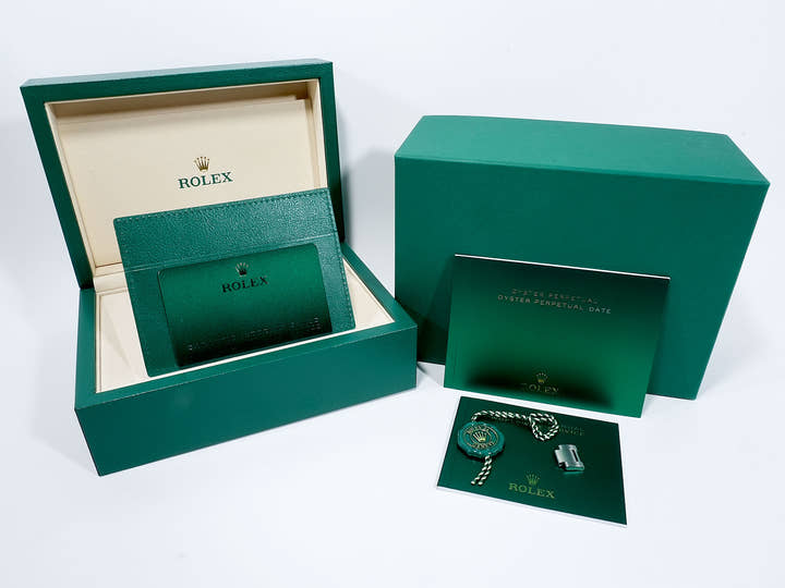 Rolex Oyster Perpetual 36 Ref. 126000 Stainless Steel Turquoise Dial Unused 7uwticmz