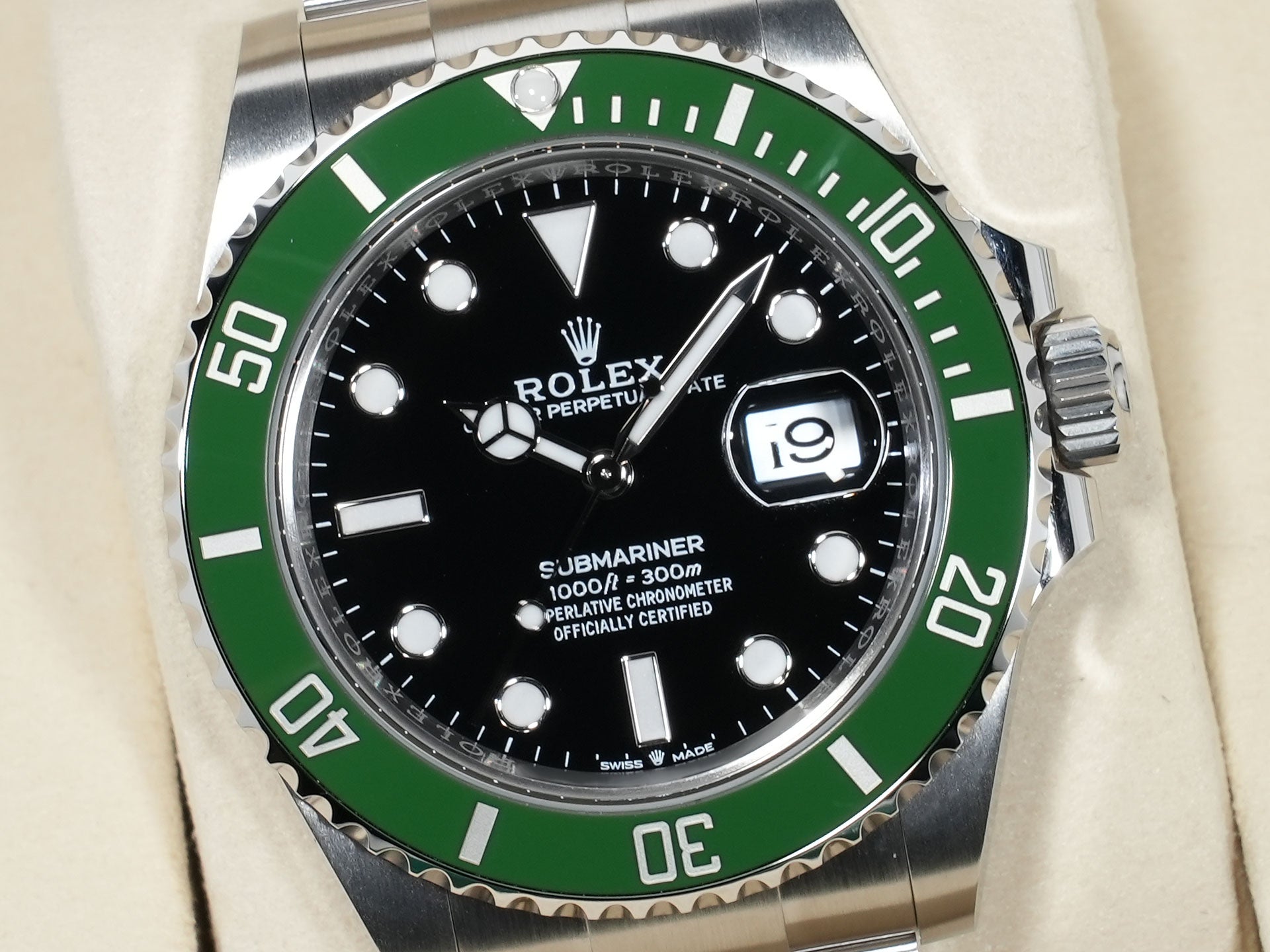 Rolex Submariner Date Ref. 126610LV Stainless Steel Black Dial Unused 7ezymi46