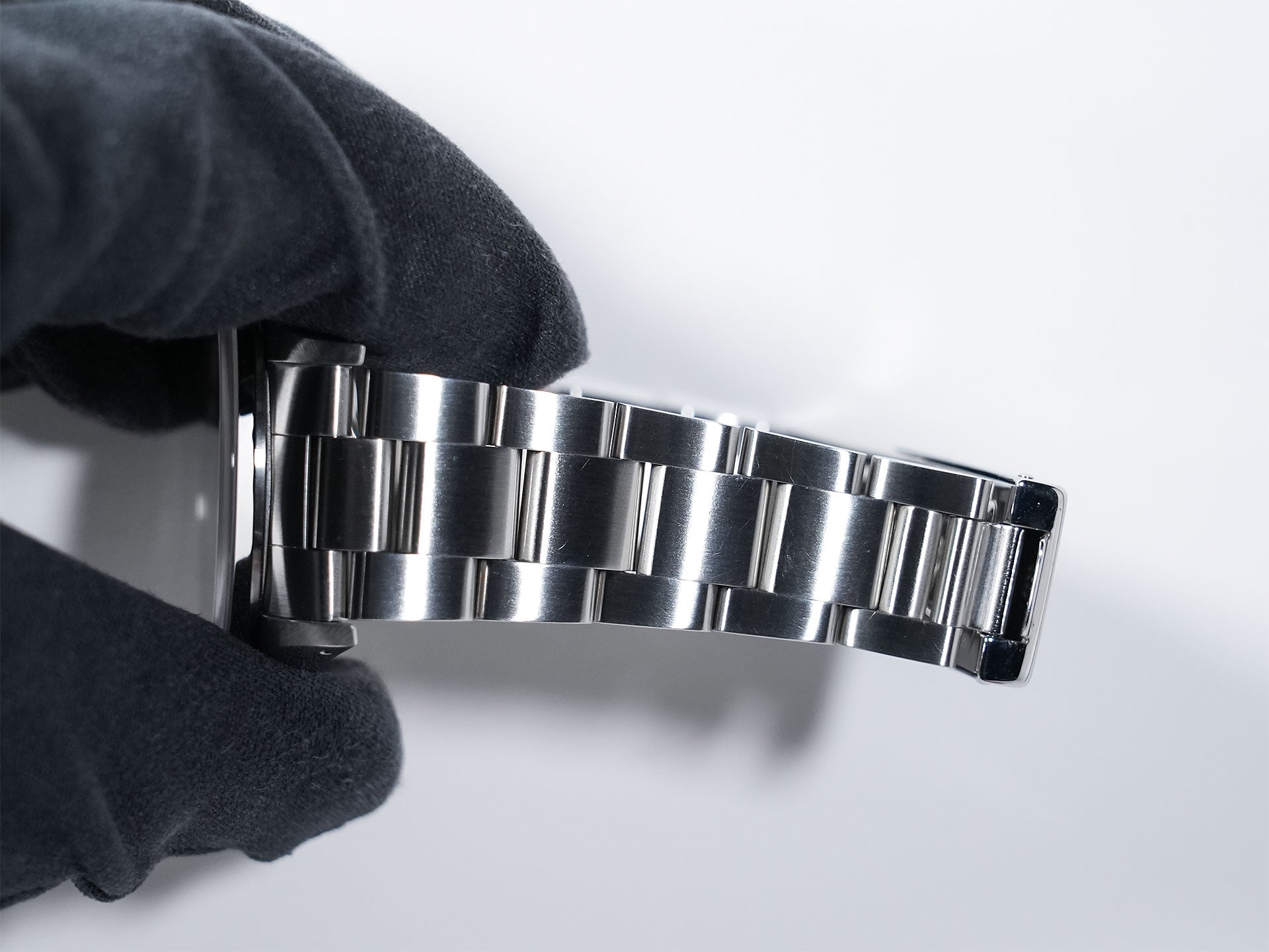 Pre-owned Rolex Explorer I Ref. 14270 Stainless Steel Black Dial Oyster Bracelet cc7mz8kt