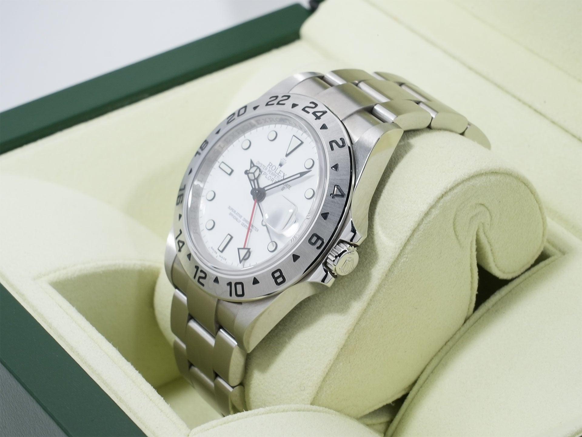Rolex Explorer II Ref. 16570 Stainless Steel White Dial Oyster Bracelet Excellent Condition xh8hekz4