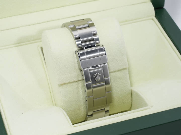 Rolex Submariner Date Ref. 16610LV Stainless Steel Black Dial Excellent Condition fk692b62