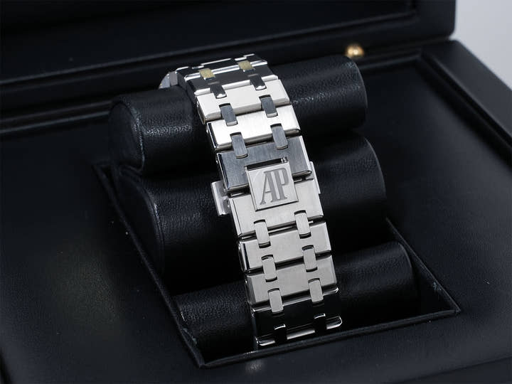 オーデマピゲ ロイヤルオーク クロノグラフ Ref.26331ST.OO.1220ST.01 ステンレススチール ブルー文字盤 中古 6wmhpn2s