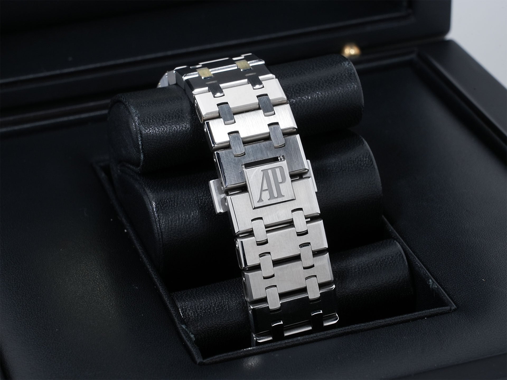 オーデマピゲ ロイヤルオーク クロノグラフ Ref.26331ST.OO.1220ST.01 ステンレススチール ブルー文字盤 中古 6wmhpn2s