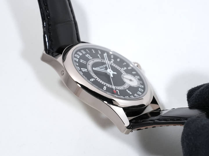 Patek Philippe Calatrava Ref. 6006G-001 White Gold Black Dial Unused 7dd9iwbm