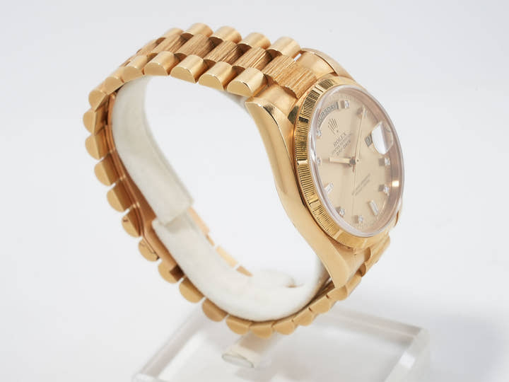 Rolex Day-Date Ref. 18248A Yellow Gold with Champagne Gold Dial, Pre-owned (w8fcggyj)