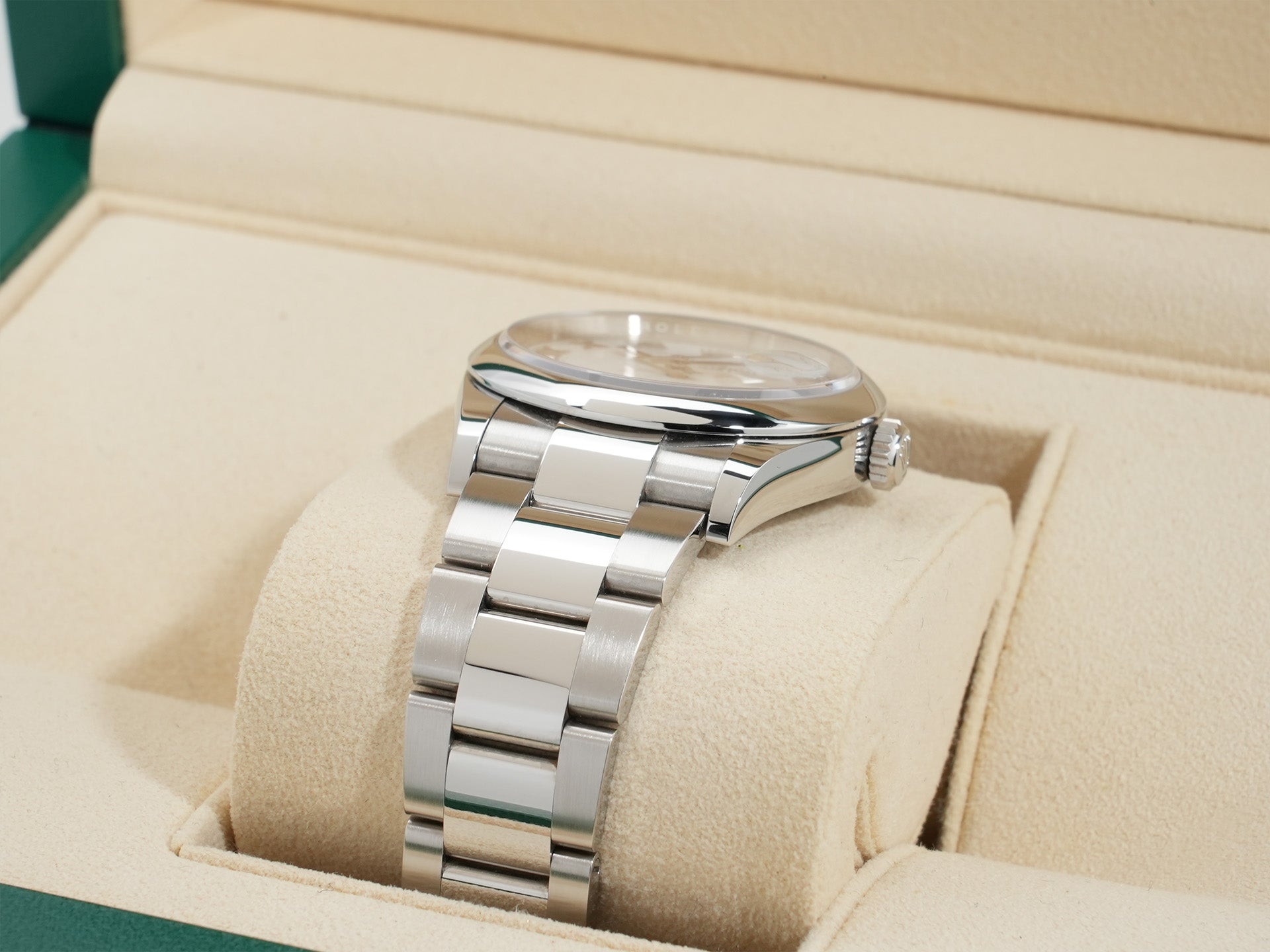 Pre-owned Rolex Datejust 36 Ref. 126200 Stainless Steel White Dial Oyster Bracelet qg6fipn3