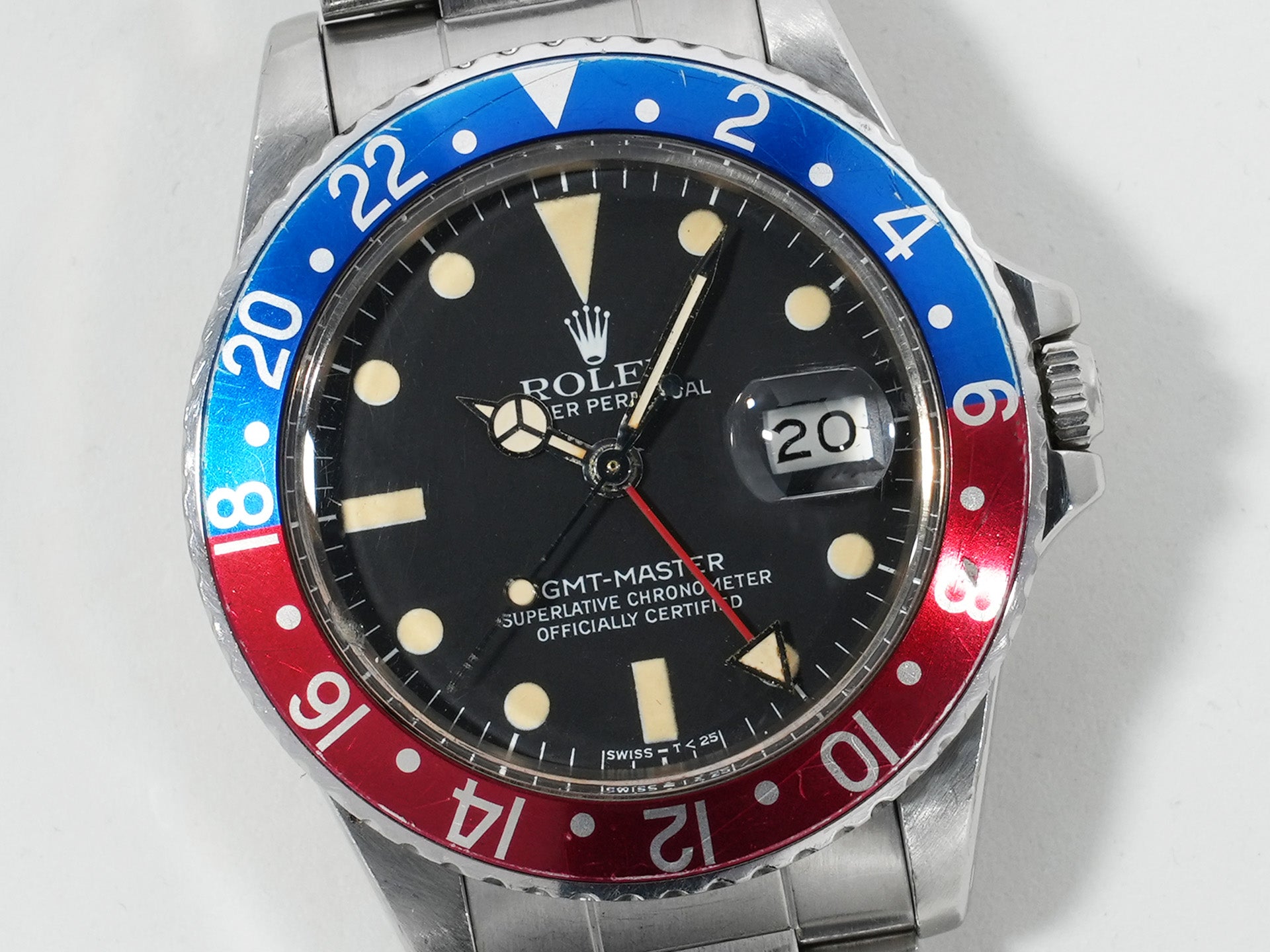 Pre-owned Rolex GMT-Master Ref. 16750 Stainless Steel Black Dial Oyster Bracelet t76optc5