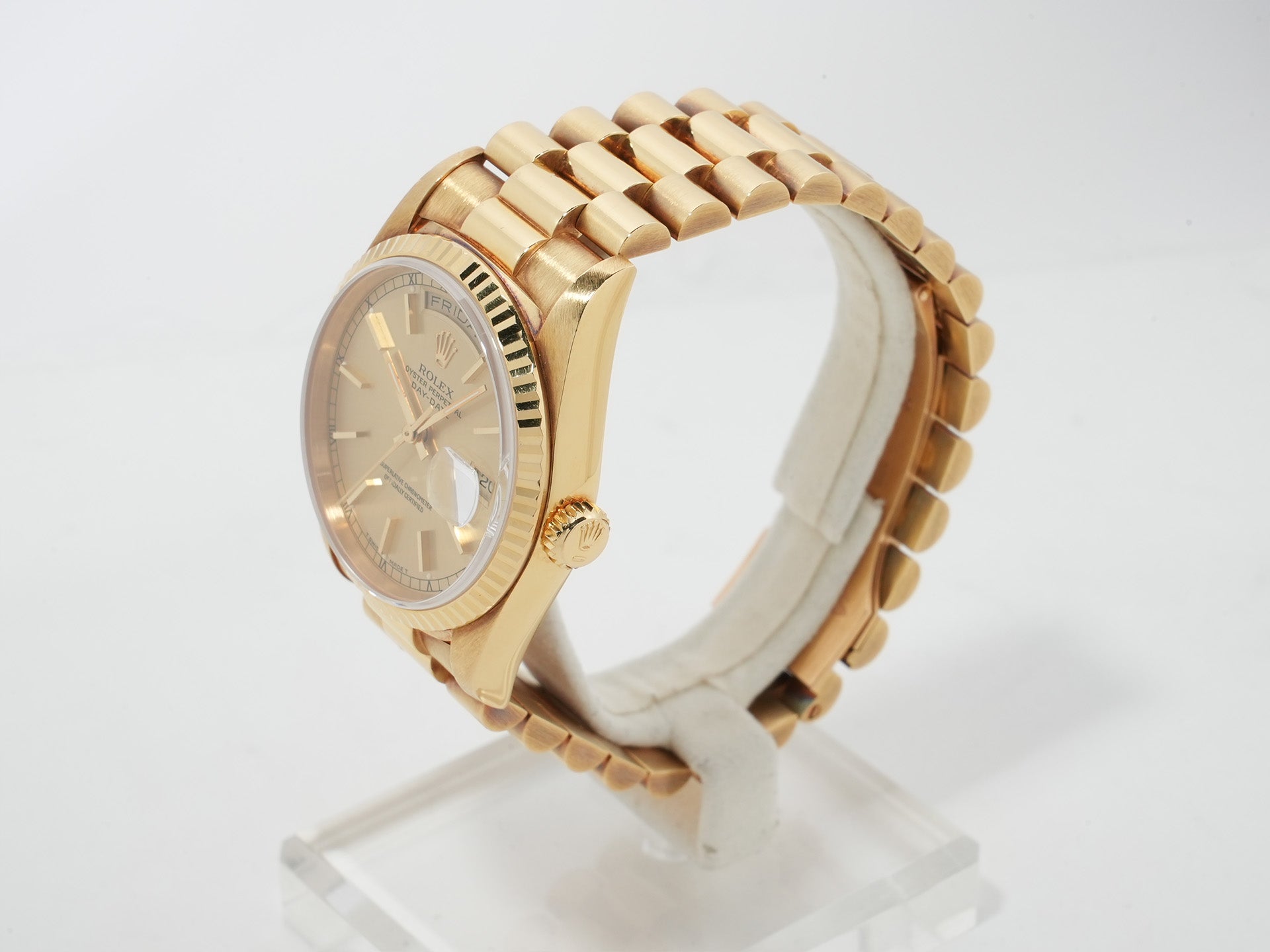 Pre-owned Rolex Day-Date 36 Ref. 18238 Yellow Gold with Champagne Gold Dial (kcrefwof)