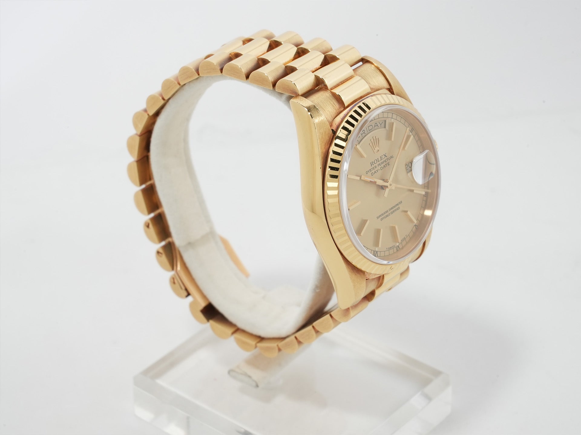 Pre-owned Rolex Day-Date 36 Ref. 18238 Yellow Gold with Champagne Gold Dial (kcrefwof)