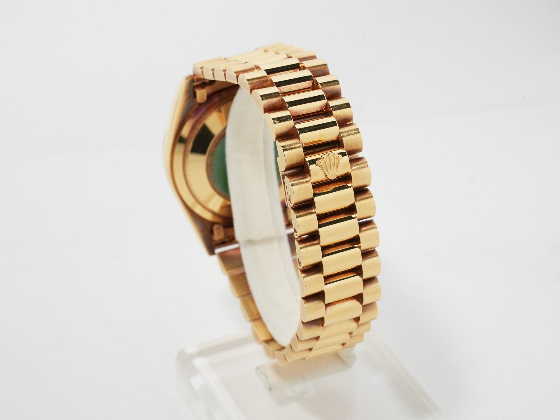 Pre-owned Rolex Day-Date 36 Ref. 18238 Yellow Gold with Champagne Gold Dial (kcrefwof)