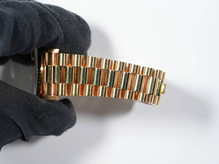 Pre-owned Rolex Day-Date 36 Ref. 18238 Yellow Gold with Champagne Gold Dial (kcrefwof)