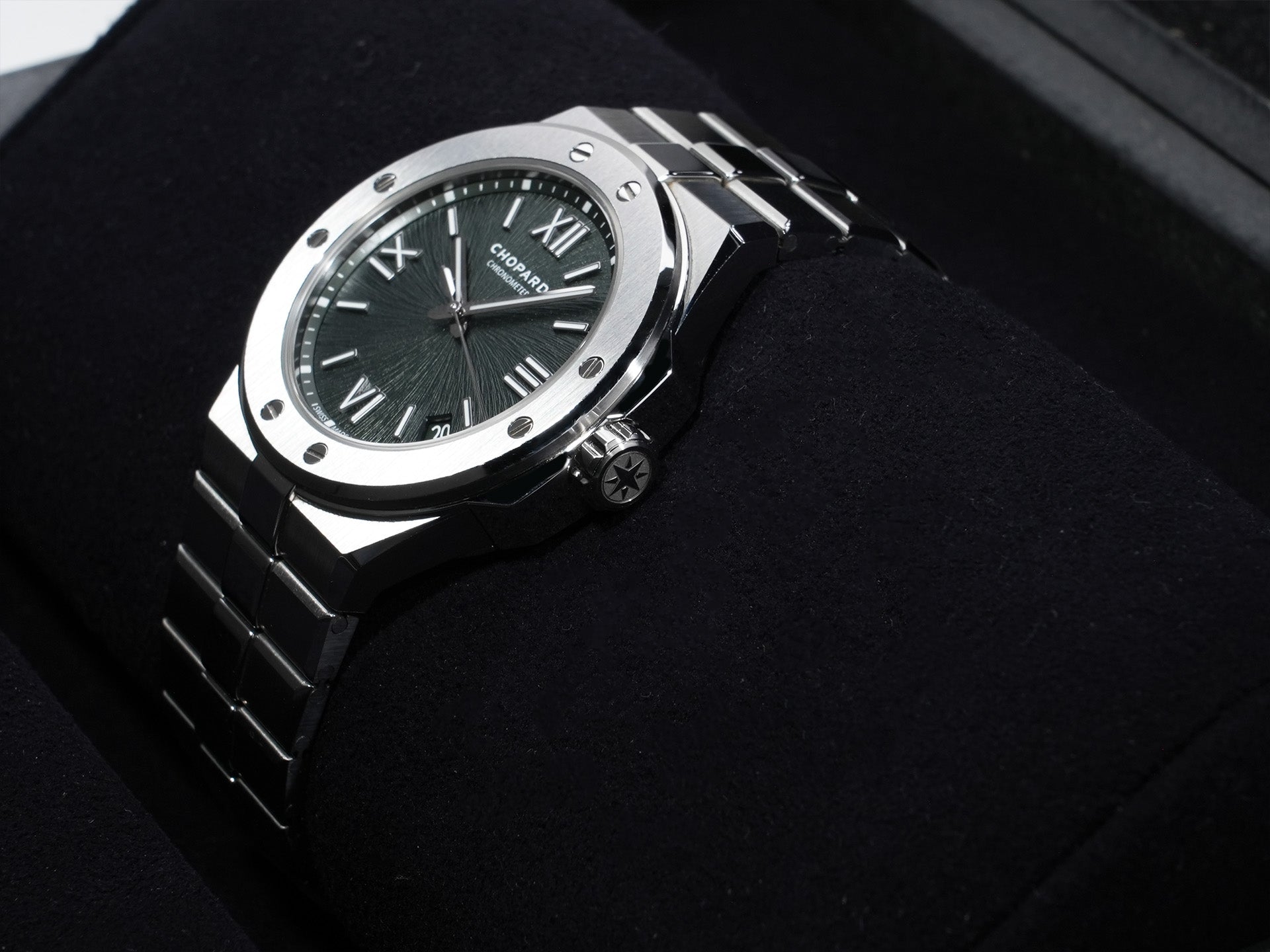 Chopard Alpine Eagle 41 Ref. 298600-3014 Stainless Steel Pine Green Dial Pre-owned ec6g42mn