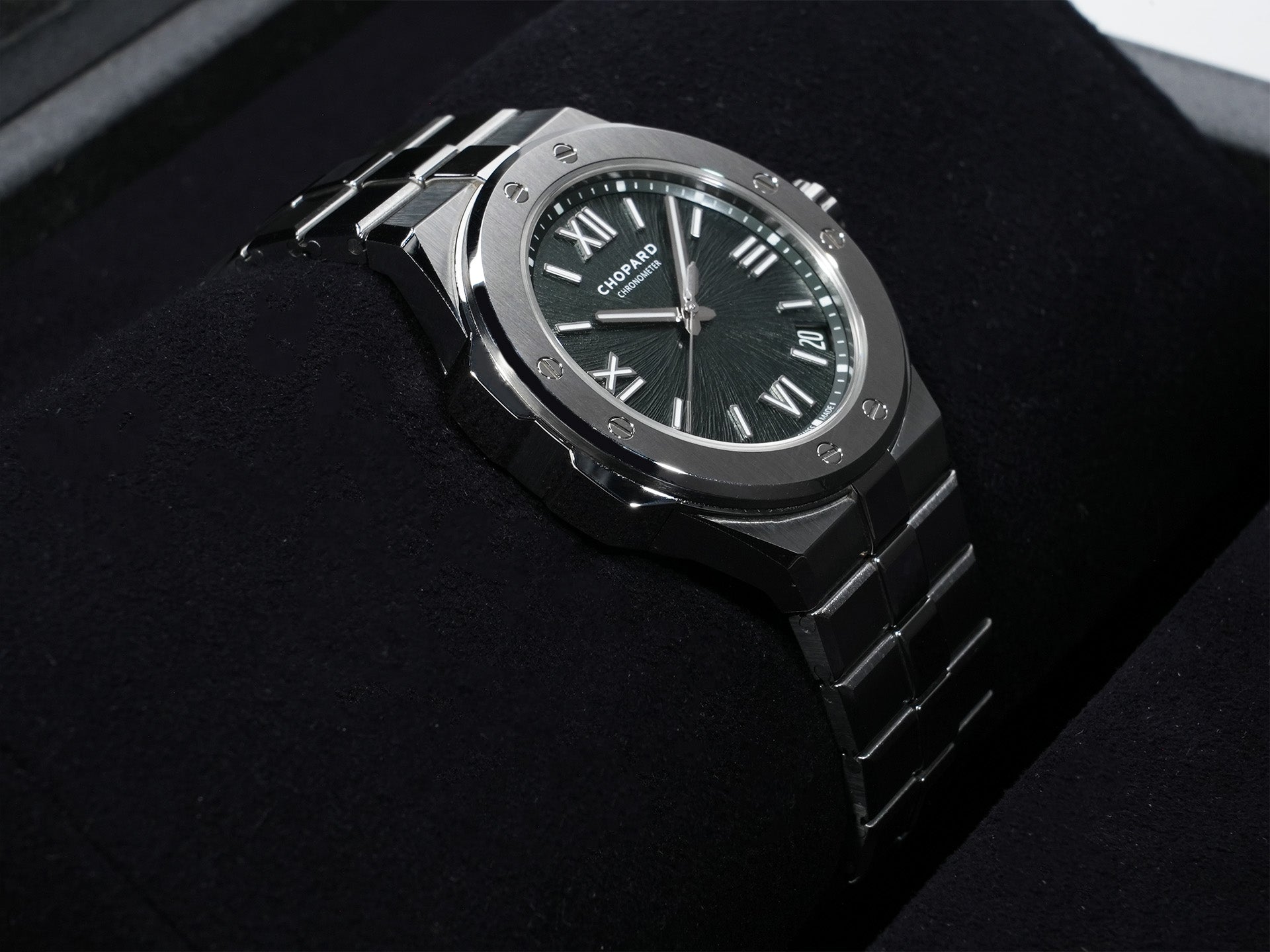 Chopard Alpine Eagle 41 Ref. 298600-3014 Stainless Steel Pine Green Dial Pre-owned ec6g42mn