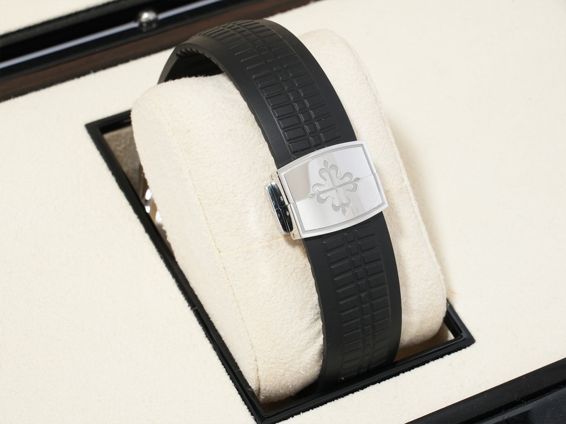 Patek Philippe Aquanaut Ref. 5167A-001 Stainless Steel Black Dial Pre-owned 8fbt4knp