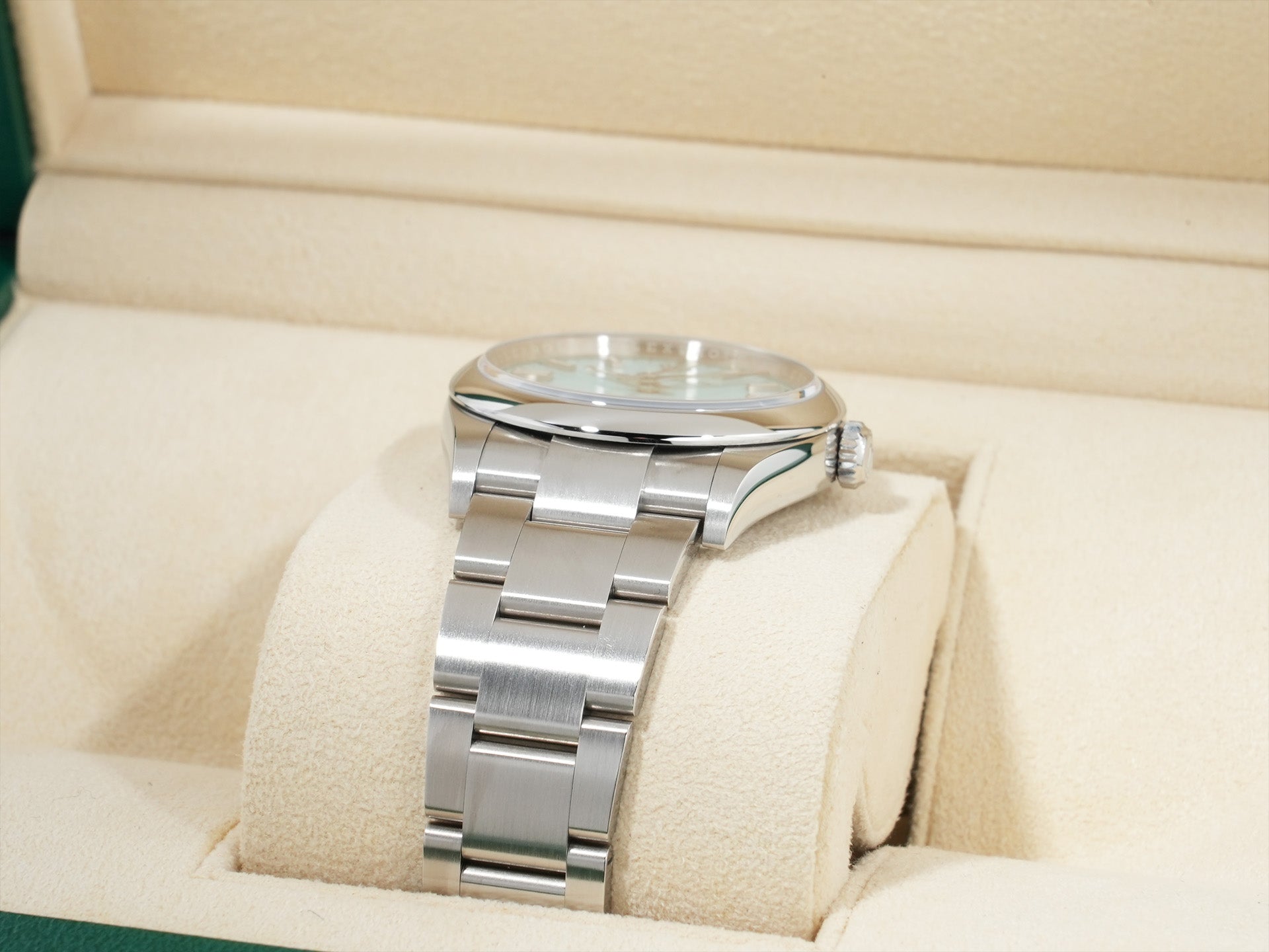 Rolex Oyster Perpetual 36 Ref. 126000 Stainless Steel Turquoise Dial Excellent Condition e6jz3s6e