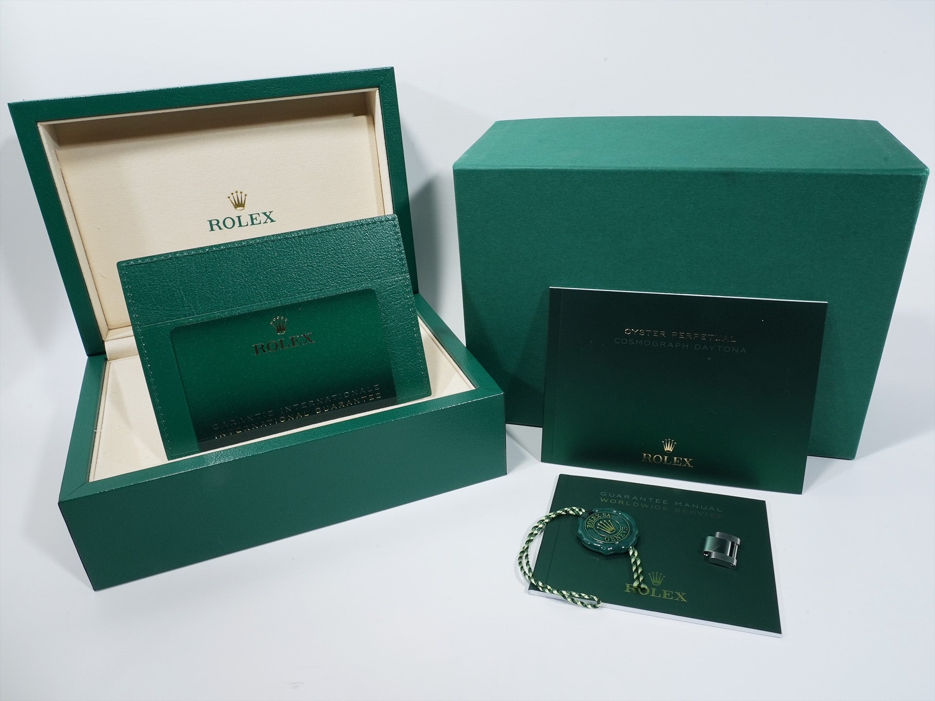 Rolex Daytona Ref. 126500LN Stainless Steel Black Dial Excellent Condition Pre-Owned 7nibmo4k