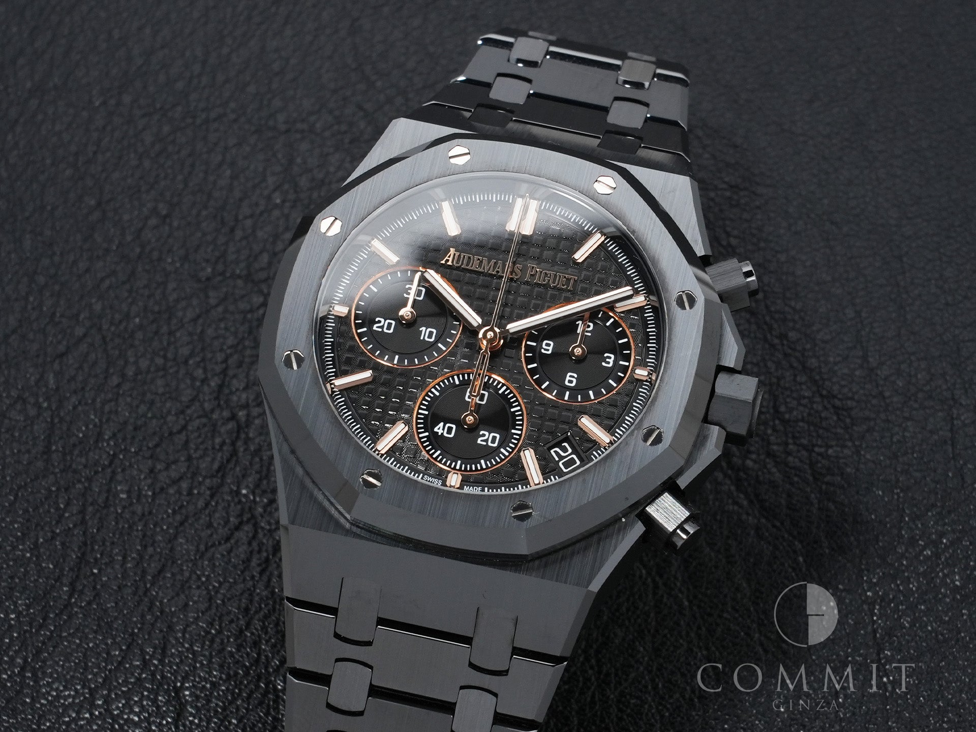 Audemars Piguet Royal Oak Chronograph Ref. 26240CE.OO.1225CE.02 Black Ceramic Black Dial Excellent Condition 4vf3kh3s