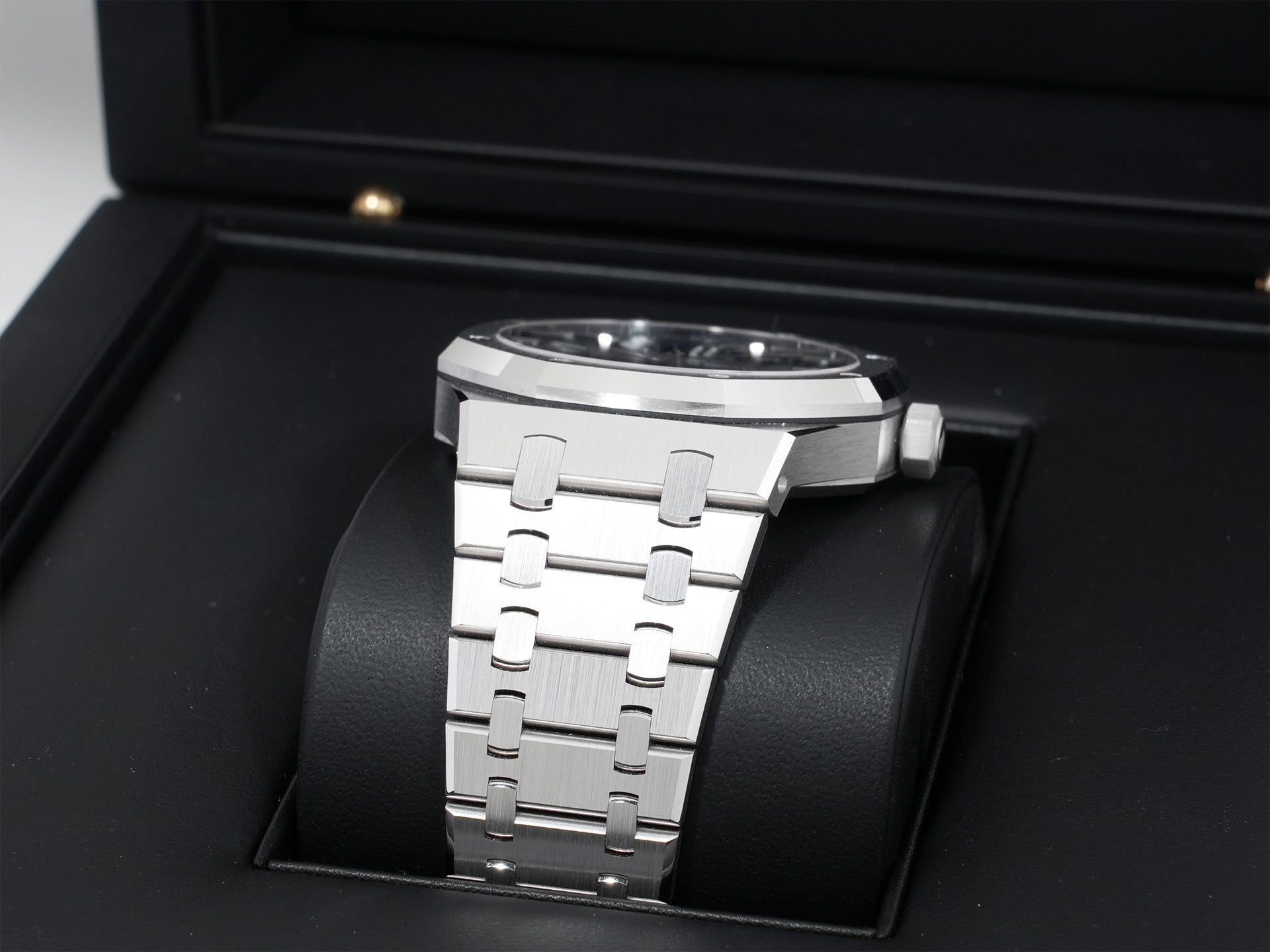 オーデマピゲ ロイヤルオーク Ref.15503BC.OO.1220BC.01 ホワイトゴールド ブルー文字盤 極美品 dt9u75er