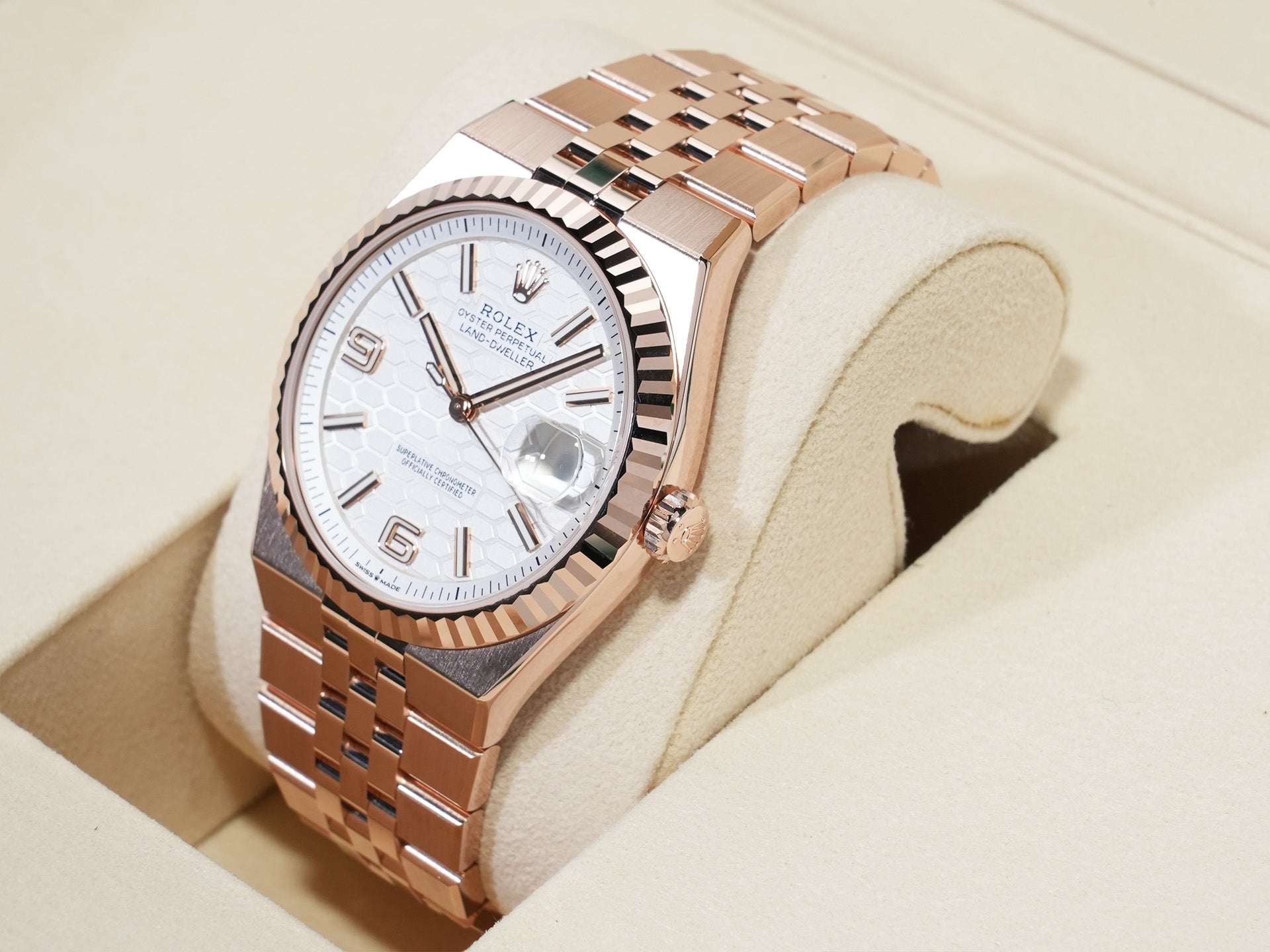 ロレックス ランドドゥエラー Ref.127335 エバーローズゴールド ホワイト文字盤 ジュビリーブレスレット 未使用 62xkzt6v