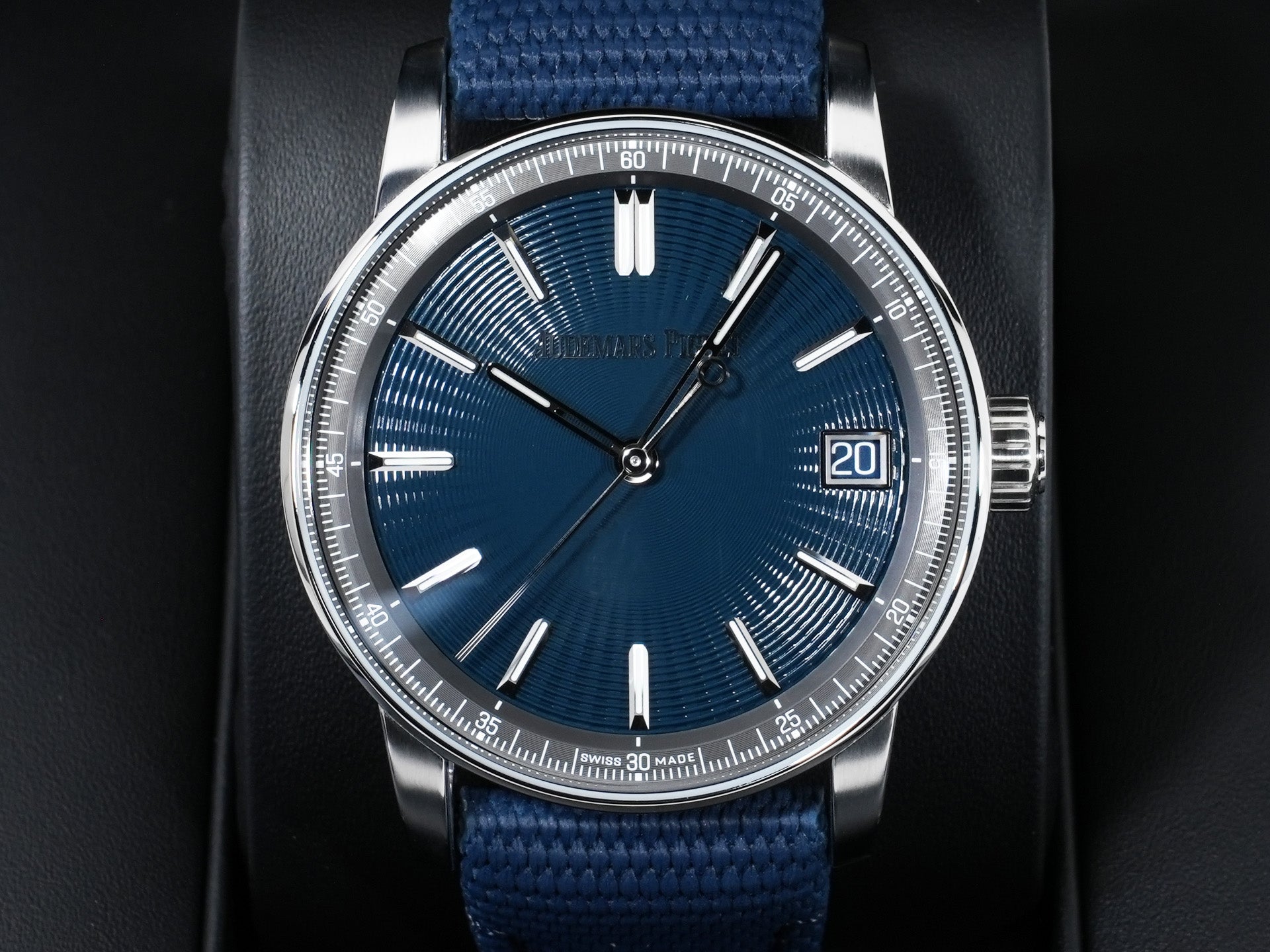 オーデマピゲ CODE 11.59 バイ オーデマ ピゲ Ref.15210ST.OO.A348KB.01 ステンレススチール ナイトブルー文字盤 未使用 rbuyx2tm