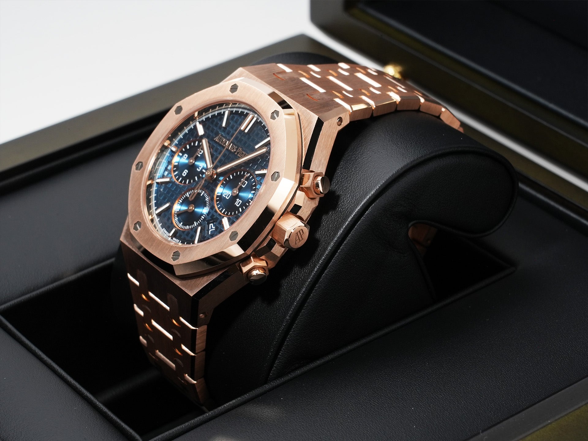 オーデマピゲ ロイヤルオーク クロノグラフ Ref.26715OR.OO.1356OR.01 ピンクゴールド ナイトブルー文字盤 未使用 73u4tcrp