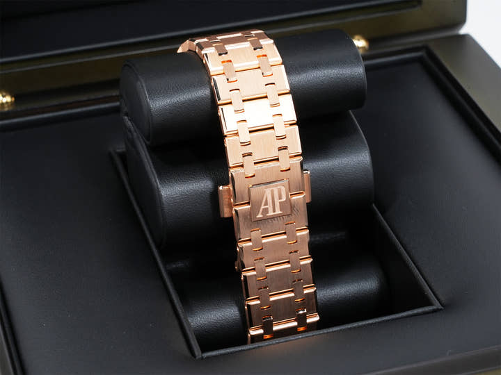 オーデマピゲ ロイヤルオーク クロノグラフ Ref.26715OR.OO.1356OR.01 ピンクゴールド ナイトブルー文字盤 未使用 73u4tcrp