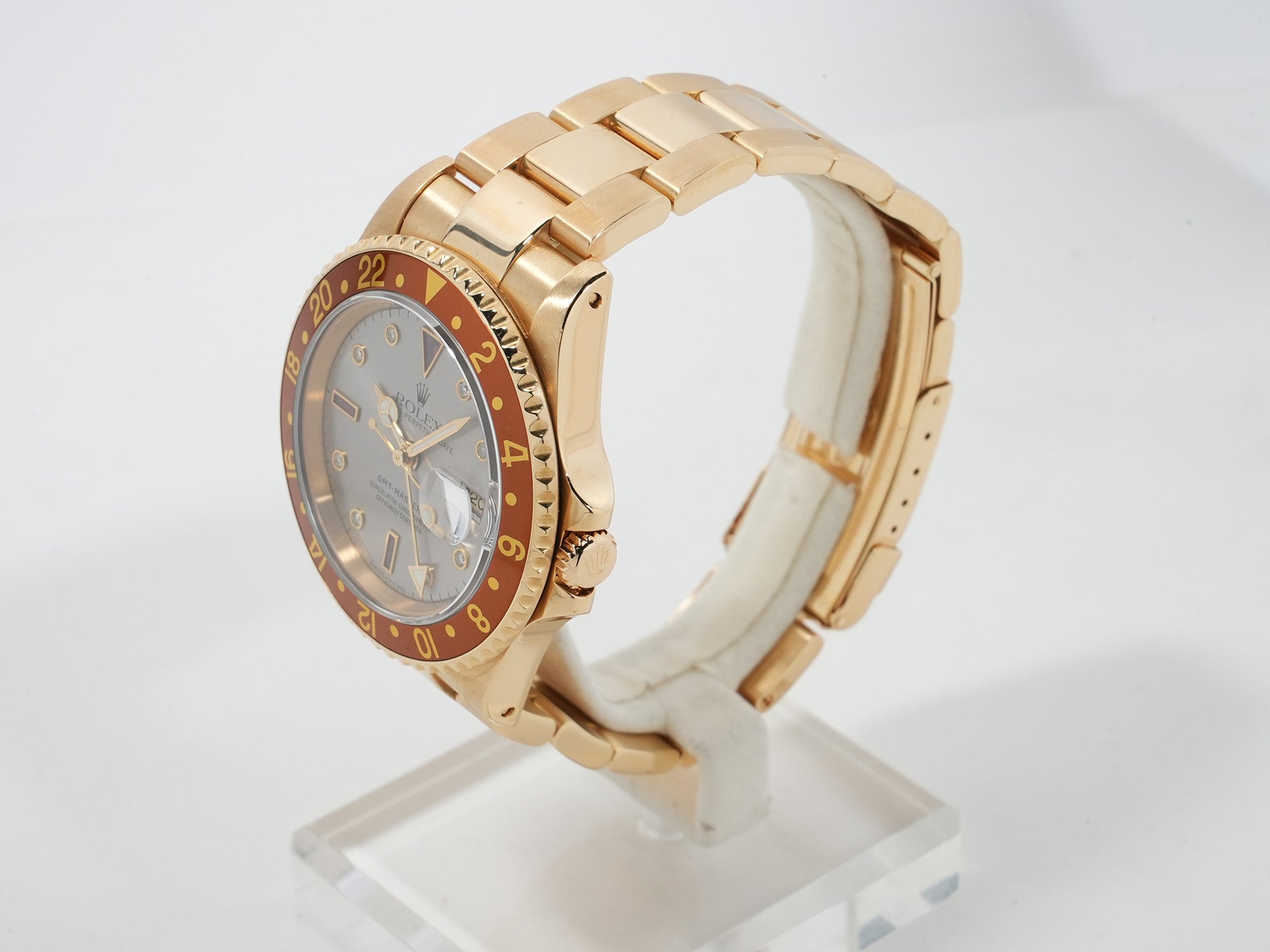 Rolex GMT-Master II Ref. 16718RG Yellow Gold Silver Dial Pre-owned zjxp5uad