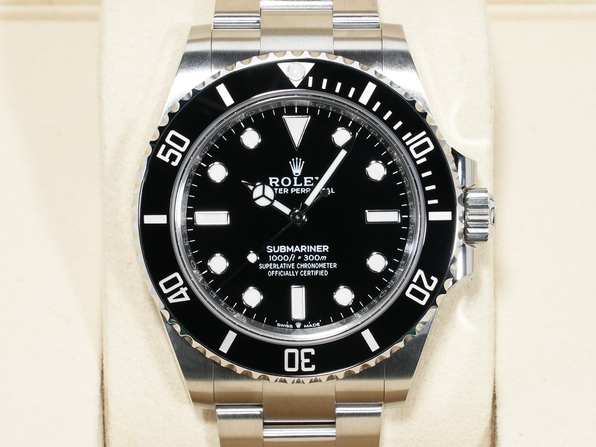 ロレックス サブマリーナー ノンデイト Ref.124060 ステンレススチール ブラック文字盤 未使用 uv3quir2