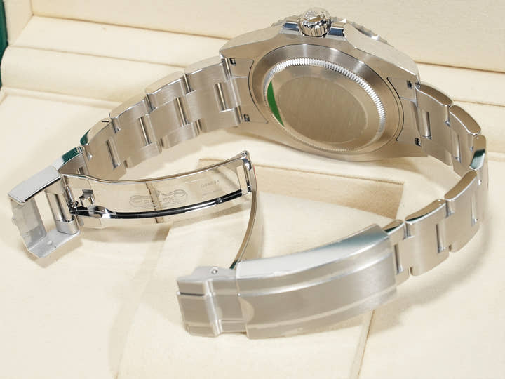 ロレックス サブマリーナー ノンデイト Ref.124060 ステンレススチール ブラック文字盤 未使用 uv3quir2