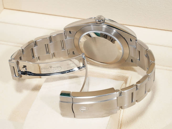 ロレックス オイスターパーペチュアル41 Ref.124300 ステンレススチール グリーン文字盤 美品 iqdmq839