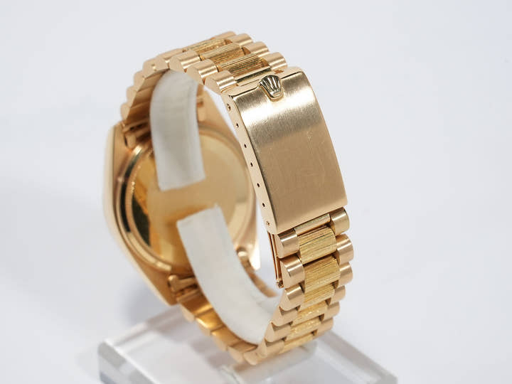 ロレックス デイデイト Ref.18078 イエローゴールド ホワイトローマン文字盤 中古 akvtr2yx