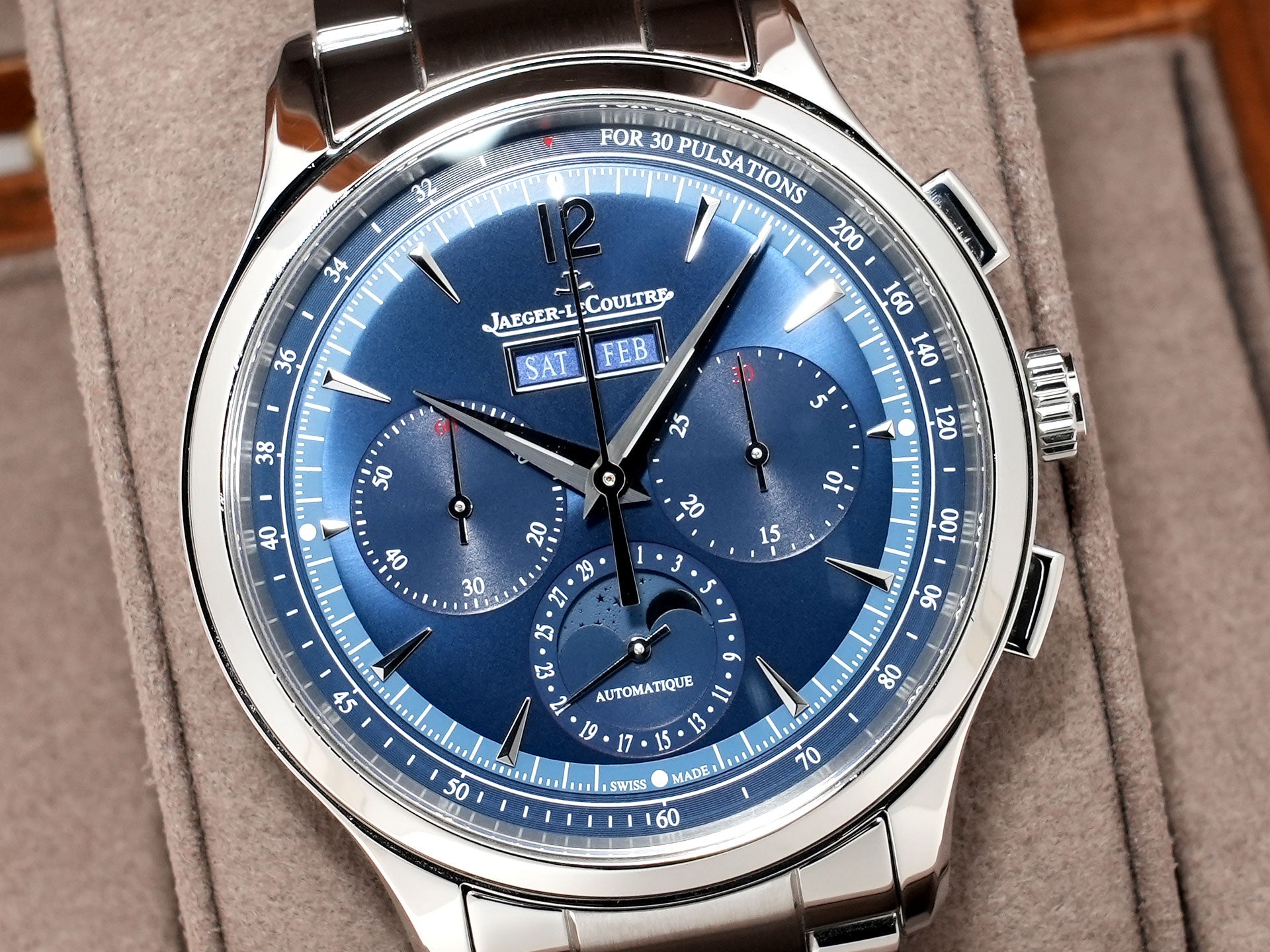 Jaeger-LeCoultre Master Control Chronograph Calendar Ref. Q4138180 Stainless Steel Blue Dial Pre-owned bz9bxxga