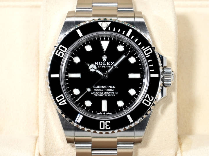 ロレックス サブマリーナー ノンデイト Ref.124060 ステンレススチール ブラック文字盤 中古 4mxpp2pd