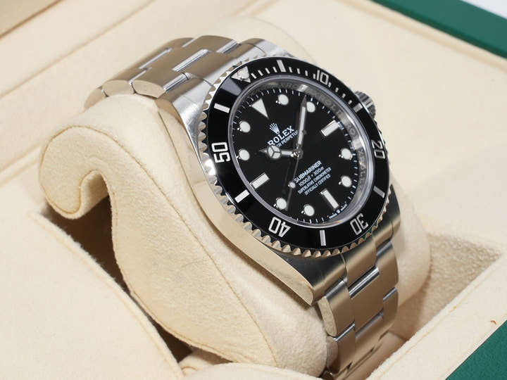 ロレックス サブマリーナー ノンデイト Ref.124060 ステンレススチール ブラック文字盤 中古 4mxpp2pd