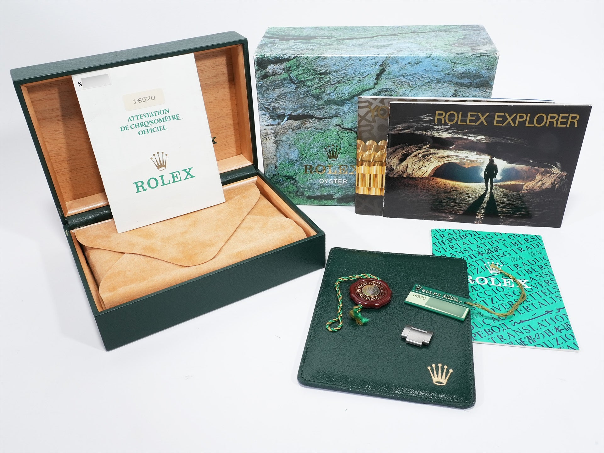 Pre-owned Rolex Explorer II Ref. 16570 Stainless Steel Black Dial Oyster Bracelet (eszamjpa)