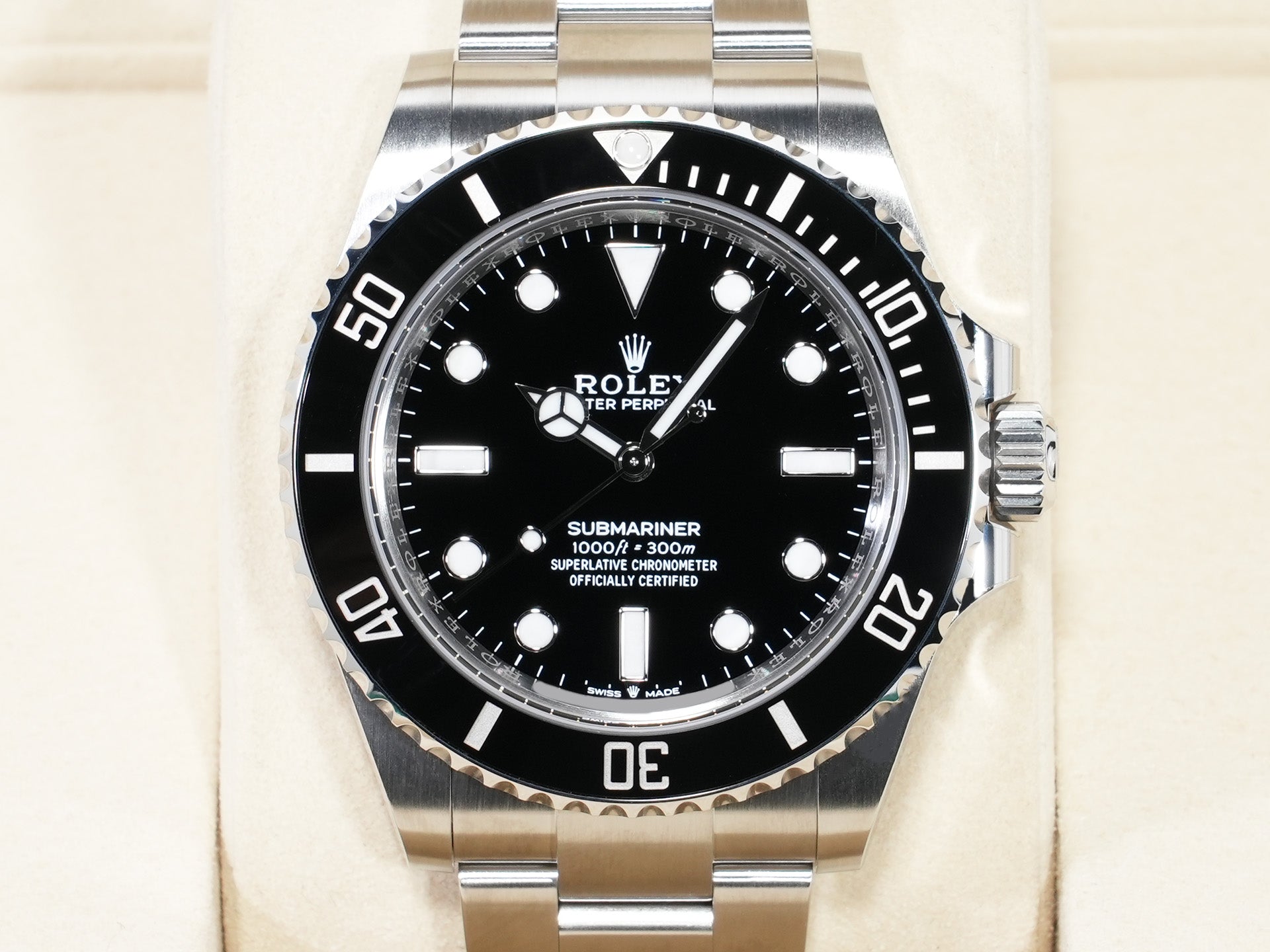 ロレックス サブマリーナー ノンデイト Ref.124060 ステンレススチール ブラック文字盤 未使用 ighu3v4w