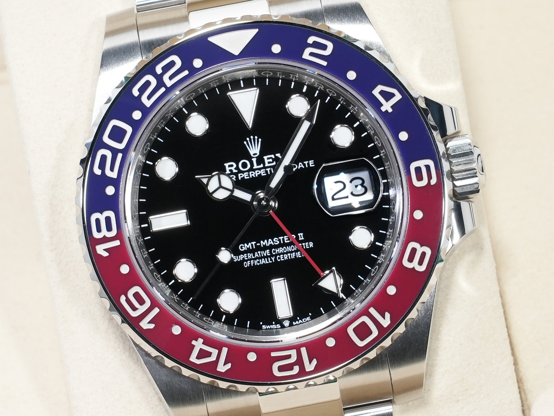 ロレックス GMTマスターII Ref.126710BLRO ステンレススチール ブラック文字盤 オイスターブレスレット 未使用 2no6fd2k