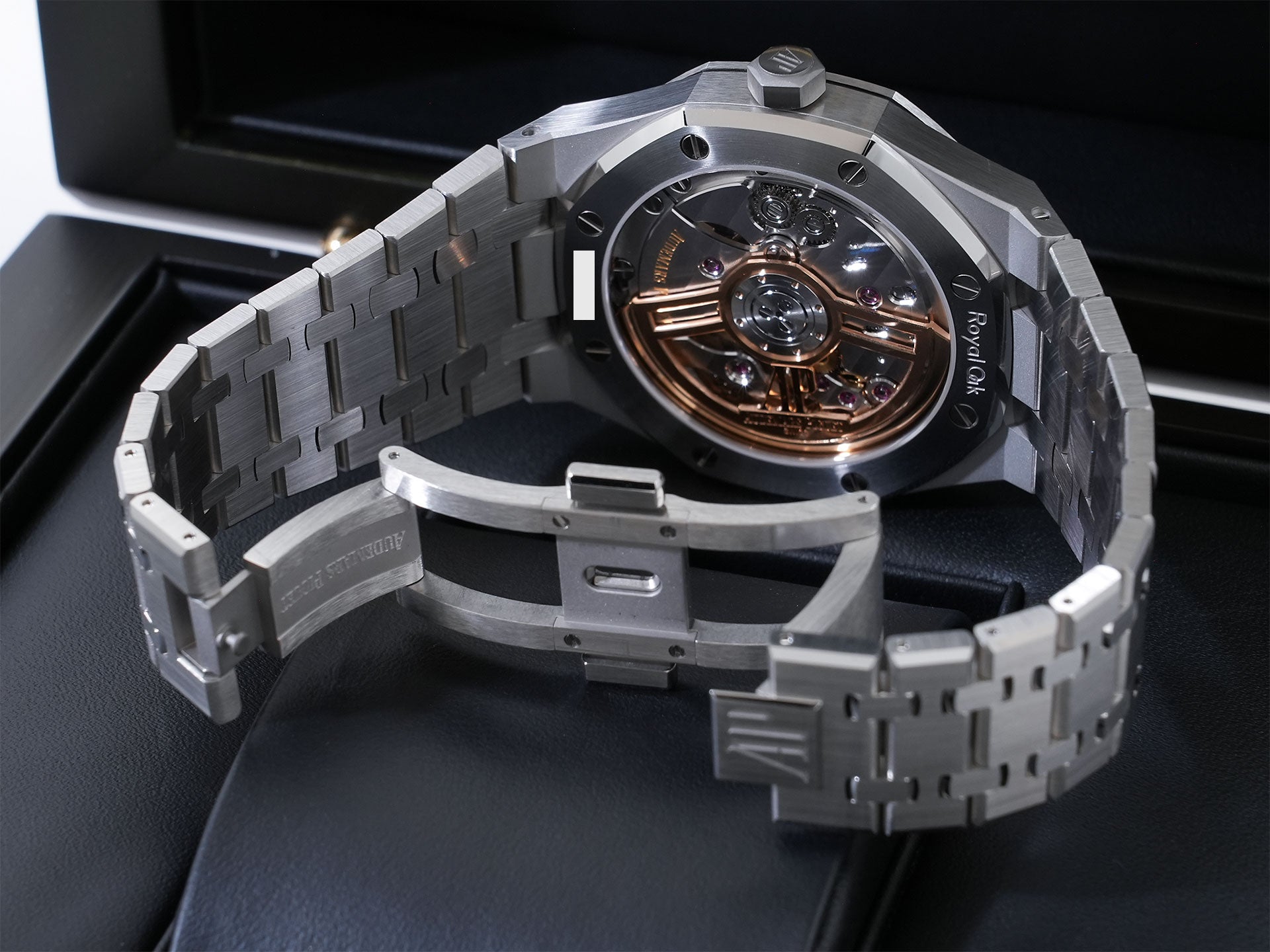 Audemars Piguet Royal Oak Ref. 15510ST.OO.1320ST.06 Stainless Steel Night Blue Dial Unused kagjmmj7