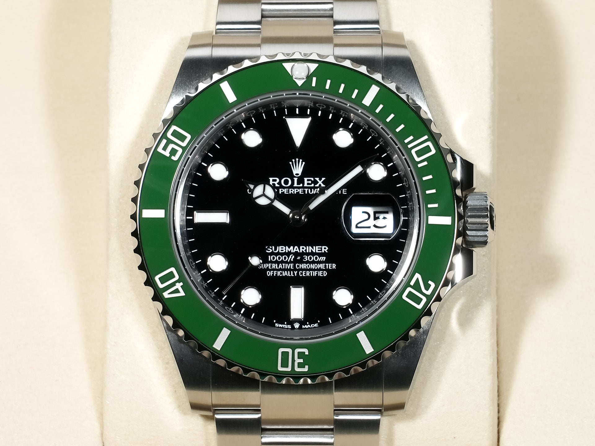 ロレックス サブマリーナー デイト Ref.126610LV ステンレススチール ブラック文字盤 未使用 cce32wei