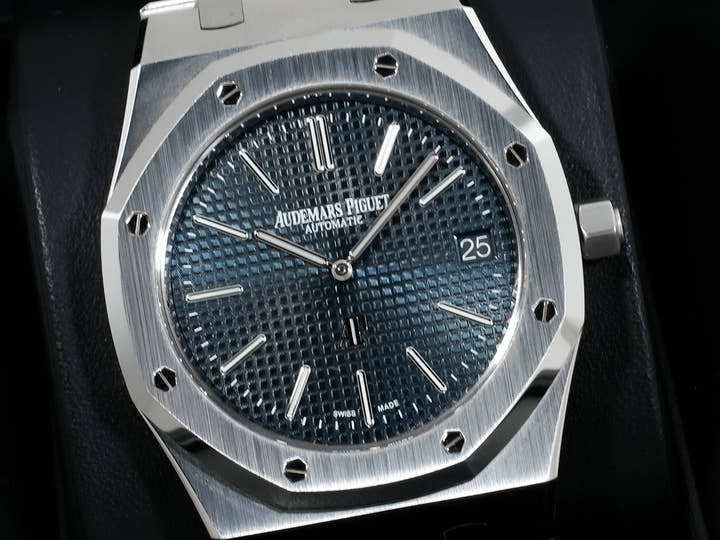 オーデマピゲ ロイヤルオーク ジャンボ エクストラ シン Ref.15202ST.OO.1240ST.01 ステンレススチール ブルー文字盤 中古 keuf7sj8