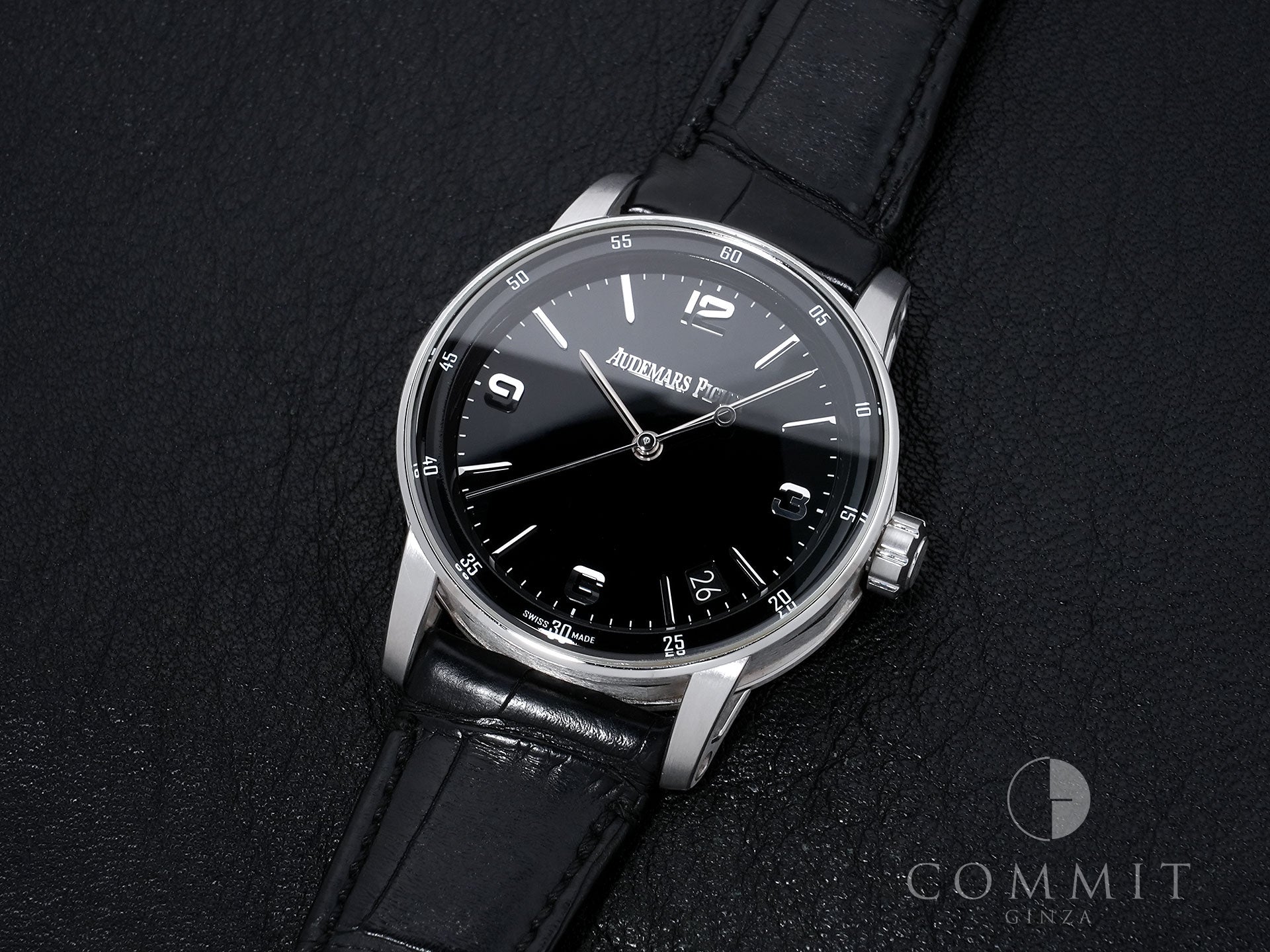 Audemars Piguet CODE 11.59 by Audemars Piguet Ref. 15210BC.OO.A002CR.01 White Gold Black Dial Pre-owned z83v3w8r