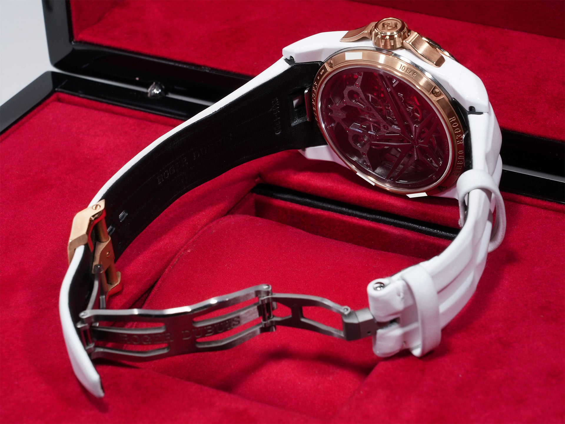 Roger Dubuis Excalibur Double Tourbillon Ref. DBEX0952 White Ceramic Skeleton Dial Pre-owned 78tt3phi